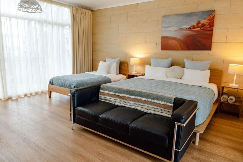 Portside Motel 3*